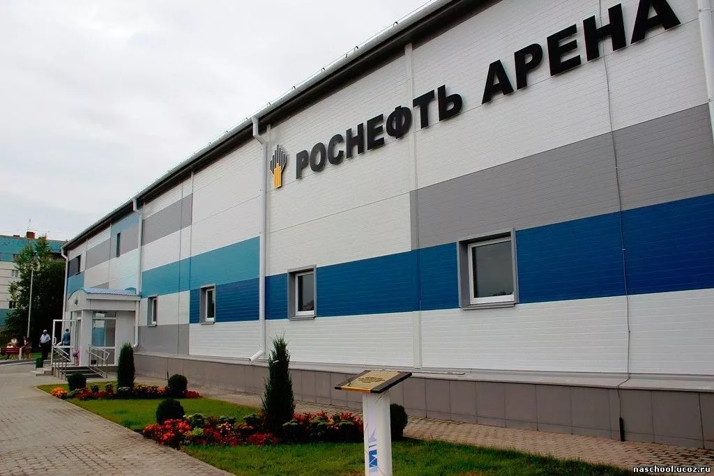 Поставка металлических опор в г. Отрадный